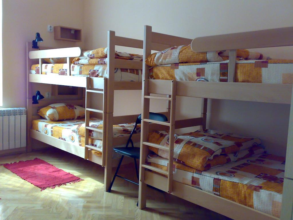 Hostel M Belgrad Oda fotoğraf